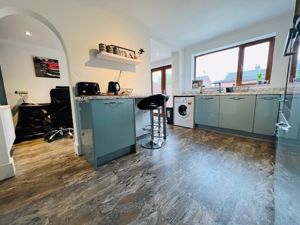 Photo 11- click for photo gallery